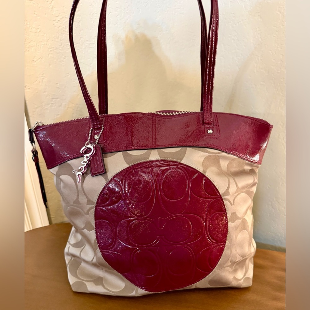 Elegant Coach Burgundy and Beige Tote Bag